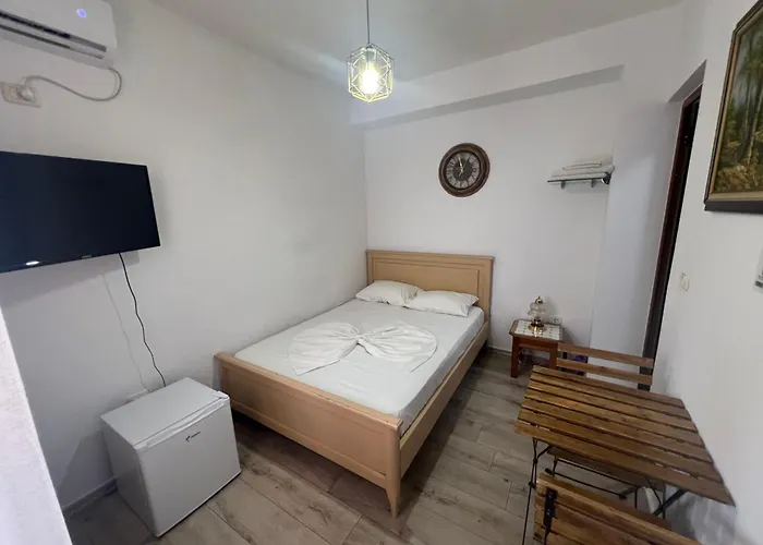 Click * Gjirokastër